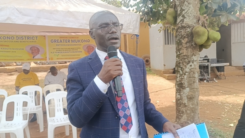 Mukono Municiplaity Town Clerk Francis Byabagambi addressing the SACCO benefenceries