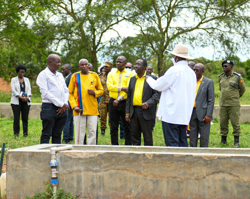 President Museveni meeting locals in Kiboga